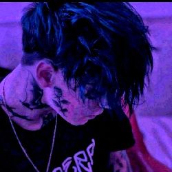 ☠